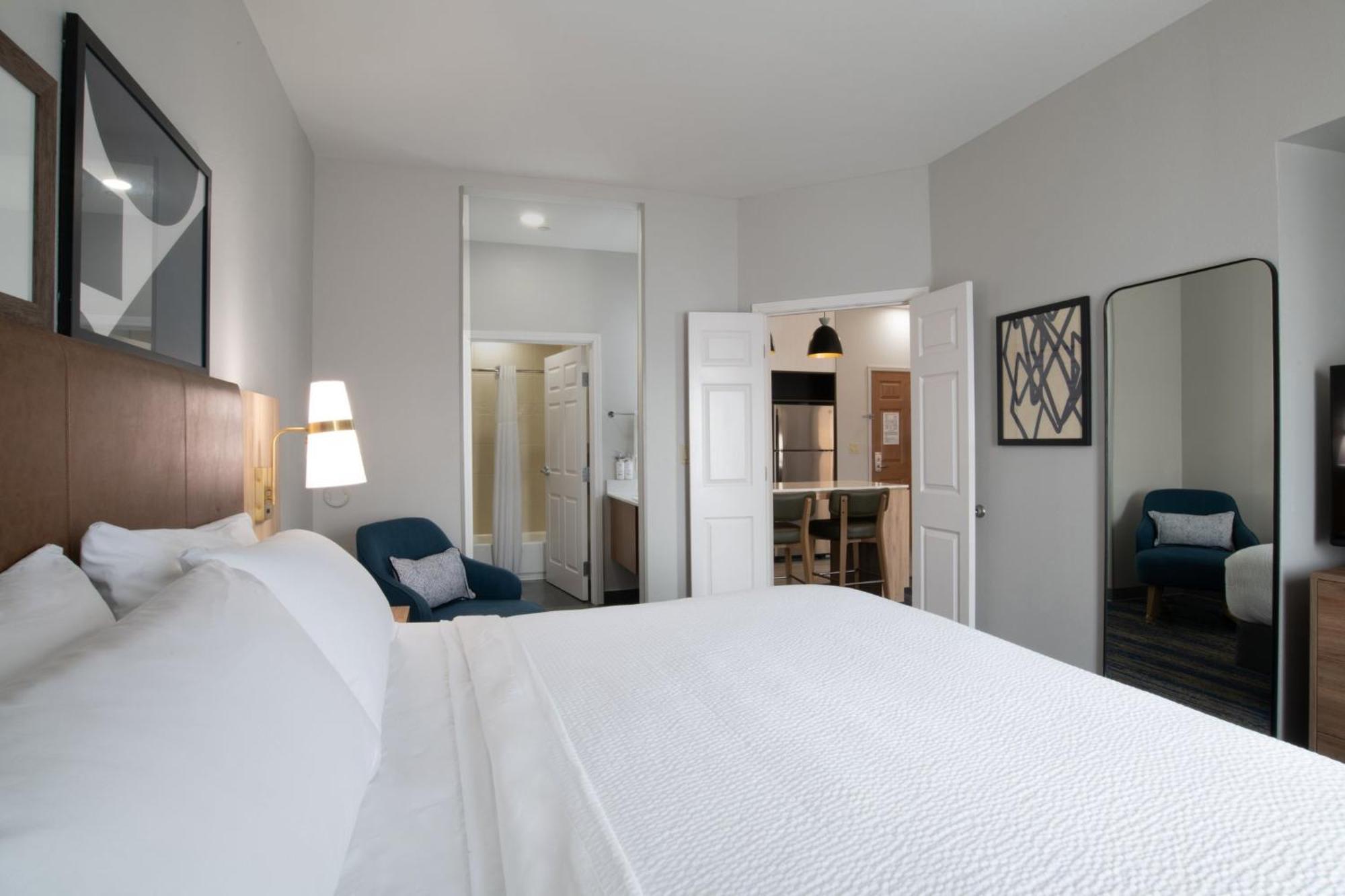 Staybridge Suites Oklahoma City By Ihg Екстериор снимка